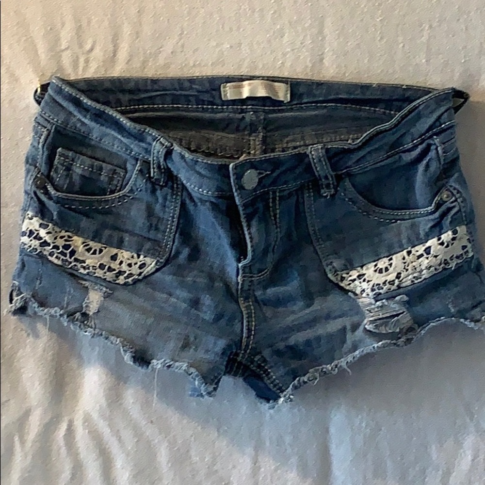 Women’s jean shorts